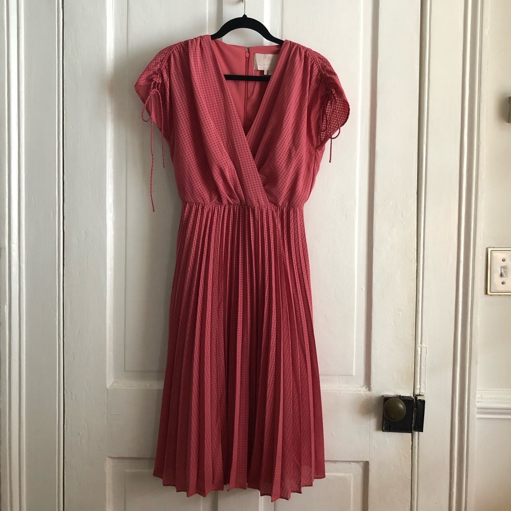 ✨Gal Meets Glam Pink Dress Size 4✨